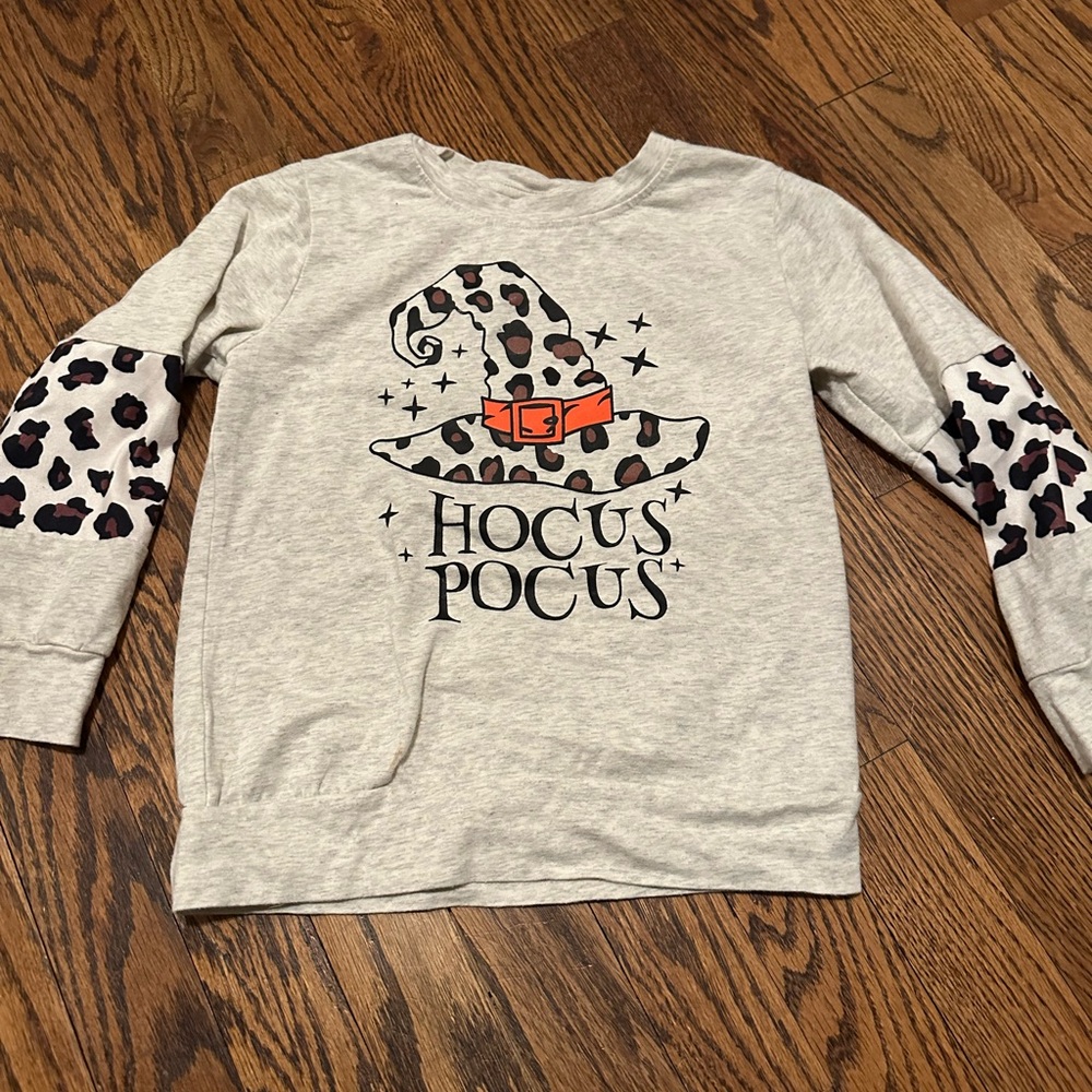 Boutique Kids Hocus Pocus Gray Shirt 5/6